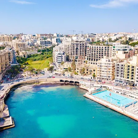 Lägenhet Beautiful 2br In The Heart Of St Julians With Ac By 360 Estates St. Julian's