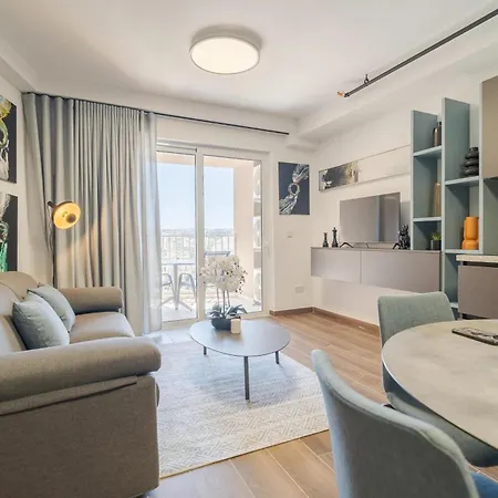 Lägenhet Beautiful 2br In The Heart Of St Julians With Ac By 360 Estates St. Julian's